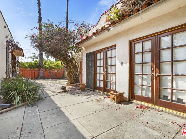 609 S Highland Avenue, Los Angeles CA 90036