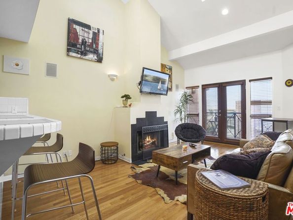 2454 4th Street 5, Santa Monica CA 90405