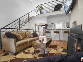 2454 4th Street 5, Santa Monica CA 90405