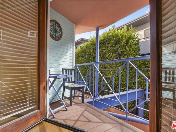 2454 4th Street 5, Santa Monica CA 90405