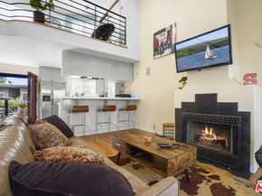 2454 4th Street 5, Santa Monica CA 90405