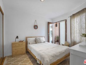 2454 4th Street 5, Santa Monica CA 90405