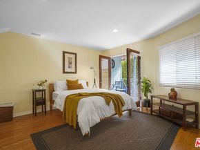 2454 4th Street 5, Santa Monica CA 90405