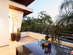 844 N Harper Avenue, Los Angeles CA 90046