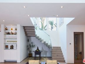 844 N Harper Avenue, Los Angeles CA 90046