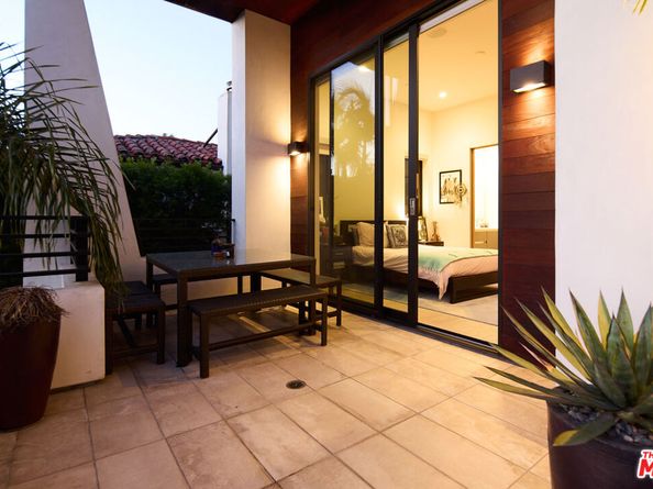 844 N Harper Avenue, Los Angeles CA 90046