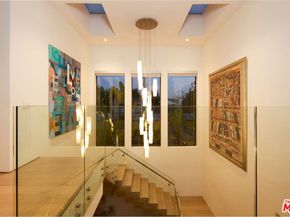 844 N Harper Avenue, Los Angeles CA 90046