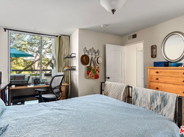 4295 Via Arbolada 101, Los Angeles CA 90042