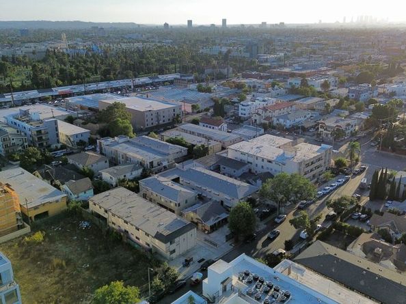 5828 Lexington Avenue, Los Angeles CA 90038