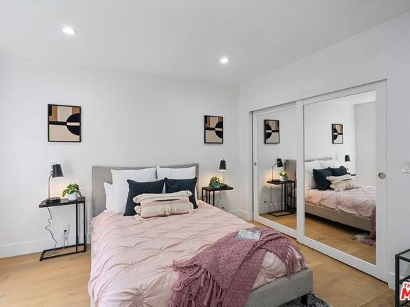 1807 10th Street 3, Santa Monica CA 90404