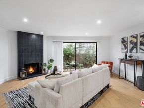 1807 10th Street 3, Santa Monica CA 90404