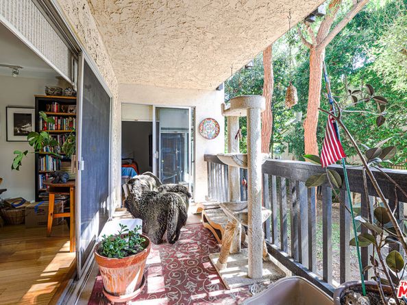 8105 Raintree Circle, Culver City CA 90230