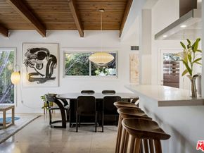 2422 Claremont Avenue, Los Angeles CA 90027