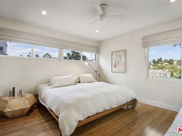 2422 Claremont Avenue, Los Angeles CA 90027