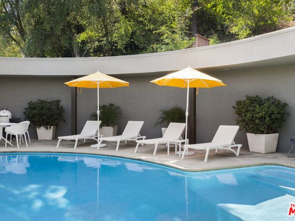 14513 Mulholland Drive, Los Angeles CA 90077