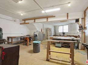 1802 Pacific Avenue, Venice CA 90291