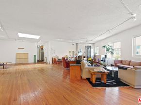 1802 Pacific Avenue, Venice CA 90291