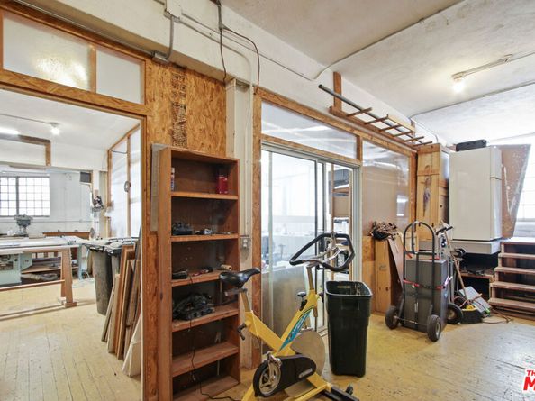 1802 Pacific Avenue, Venice CA 90291