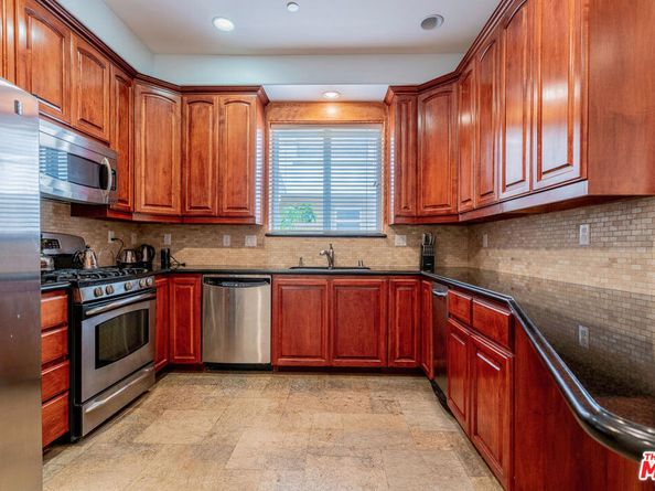 16123 W Sunset Boulevard 305, Pacific Palisades CA 90272