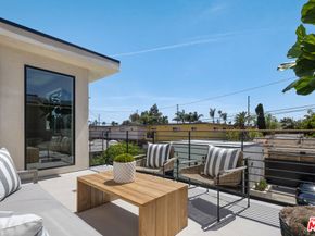 2115 Walnut Avenue, Venice CA 90291