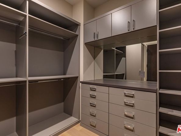 1895 Rising Glen Road, Los Angeles CA 90069