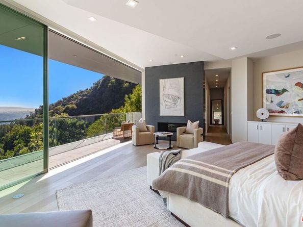 1895 Rising Glen Road, Los Angeles CA 90069