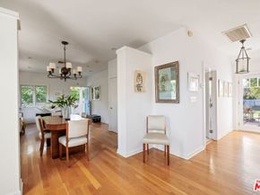 2621 Grandview Avenue, Venice CA 90291