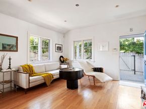 2621 Grandview Avenue, Venice CA 90291