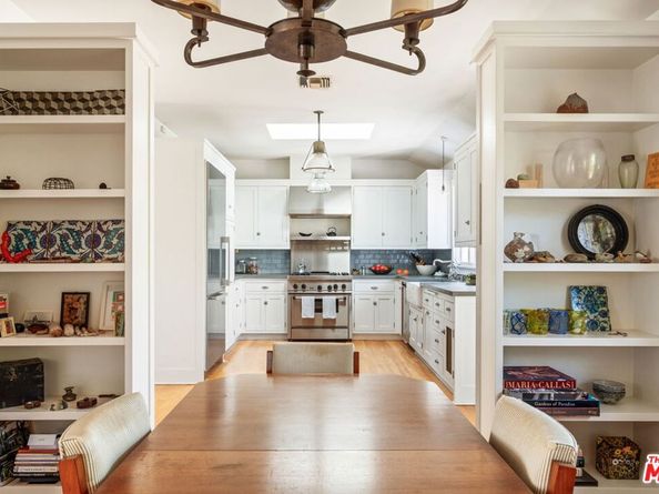 2621 Grandview Avenue, Venice CA 90291