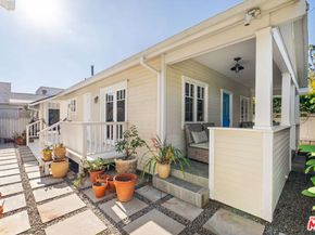 2621 Grandview Avenue, Venice CA 90291