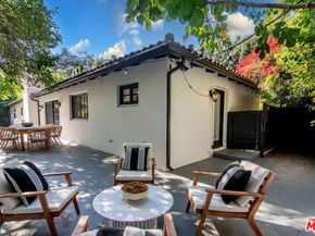 1132 Chantilly Road, Los Angeles CA 90077