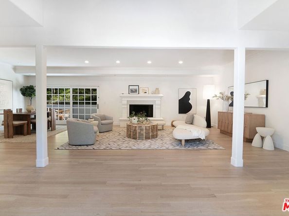 1132 Chantilly Road, Los Angeles CA 90077