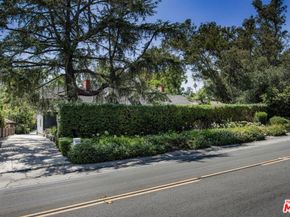 2555 N Altadena Drive, Altadena CA 91001