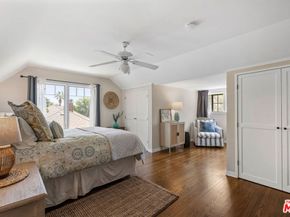 2555 N Altadena Drive, Altadena CA 91001
