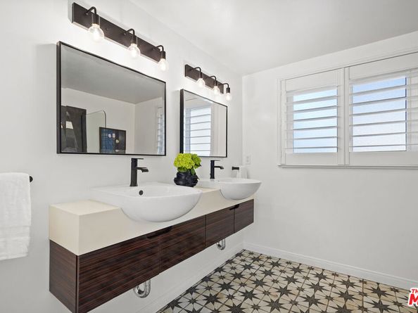 11001 Garden Grove Avenue, Porter Ranch CA 91326