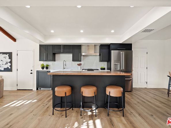 11001 Garden Grove Avenue, Porter Ranch CA 91326