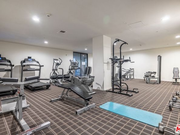 625 S Berendo Street 308, Los Angeles CA 90005