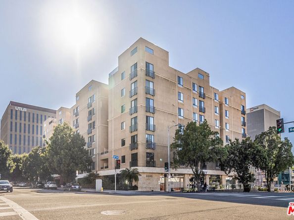 625 S Berendo Street 308, Los Angeles CA 90005