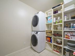 625 S Berendo Street 308, Los Angeles CA 90005