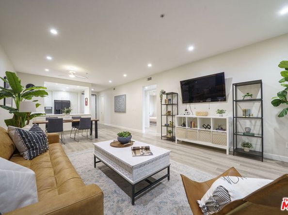 625 S Berendo Street 308, Los Angeles CA 90005