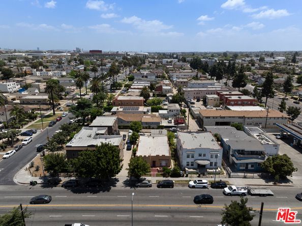 3982 S Normandie Avenue, Los Angeles CA 90037