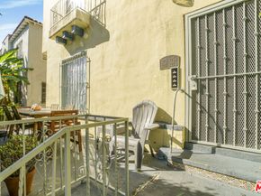 325 N Stanley Avenue, Los Angeles CA 90036