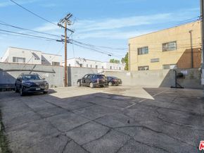 325 N Stanley Avenue, Los Angeles CA 90036