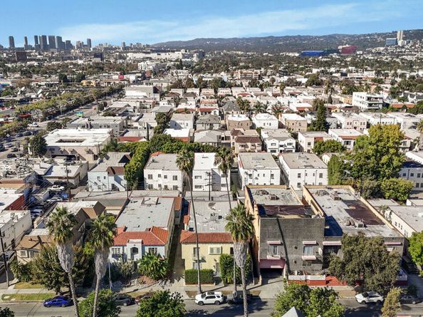 325 N Stanley Avenue, Los Angeles CA 90036