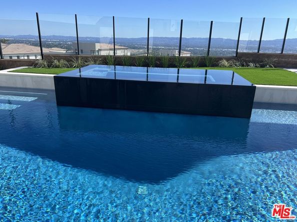 20354 W Marlow Lane, Porter Ranch CA 91326