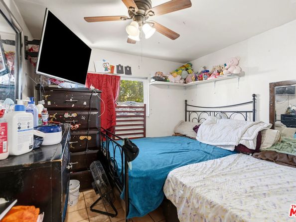 547 N St Louis Street, Los Angeles CA 90033