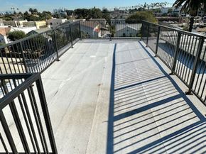 1337 S Hudson Avenue, Los Angeles CA 90019