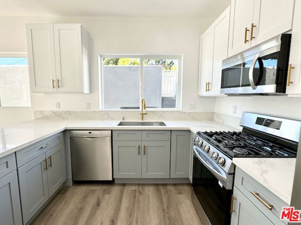 1337 S Hudson Avenue, Los Angeles CA 90019