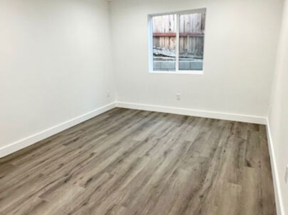 1337 S Hudson Avenue, Los Angeles CA 90019