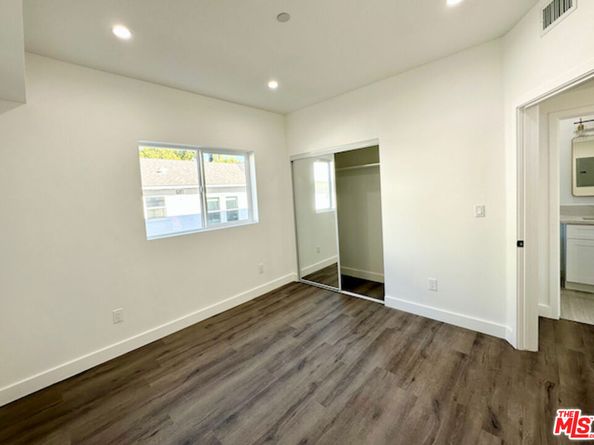 1337 S Hudson Avenue, Los Angeles CA 90019